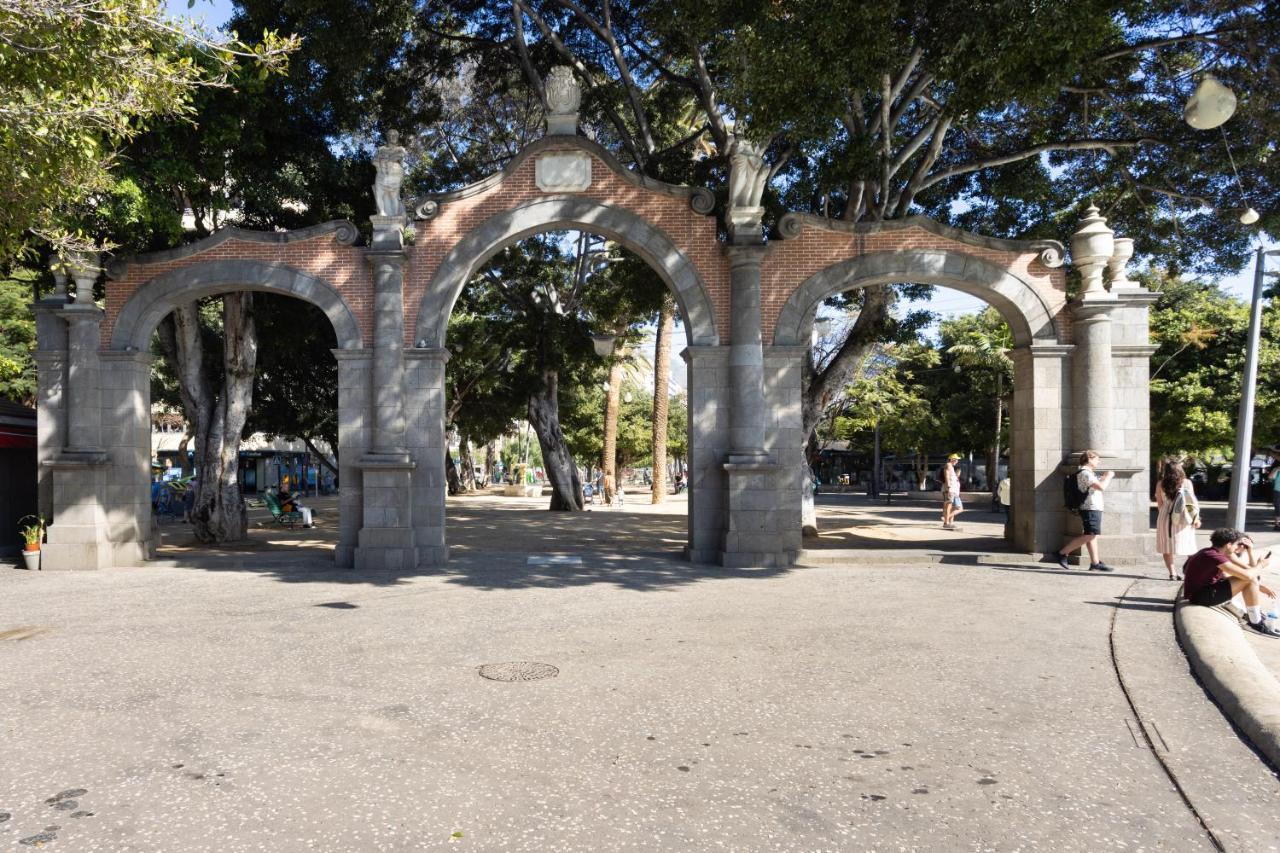 Home2Book Charming Studio Santa Cruz City Views Εξωτερικό φωτογραφία